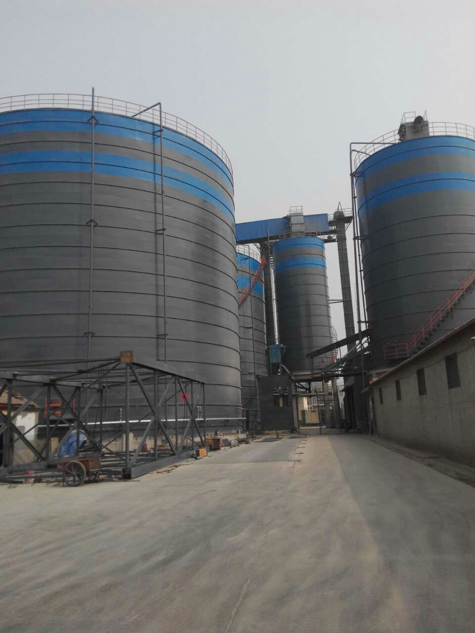 临江粉煤灰储存库基础怎么建造